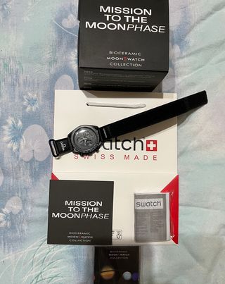 Omega x Swatch Mission to the Moonphase
