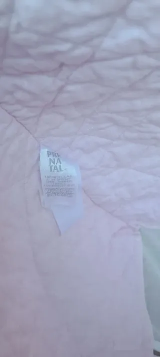 Cuna de recién nacido rosa con ruedas Prenatal