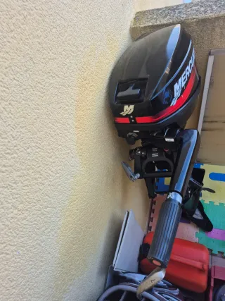 Motor fueraborda Mercury poco uso