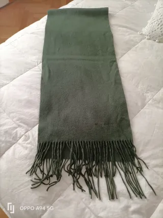 Sciarpa Marc Jacobs in cashmere. Made in Italy.