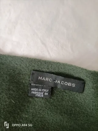 Sciarpa Marc Jacobs in cashmere. Made in Italy.