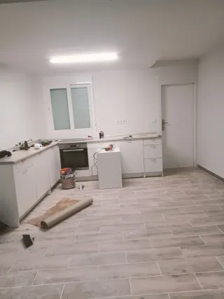 Servicios de pintura y reformas, fachadas.