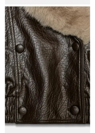 Cazadora S efecto piel con cuello desmontable