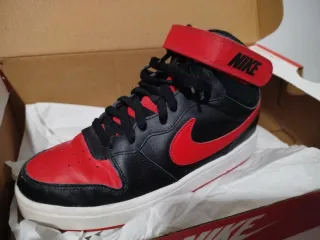 Botas sport. Nike niño.