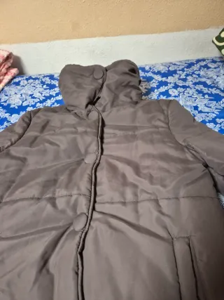 Chaqueta acolchada mujer marrón