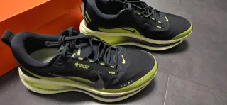 Nike Vomero 18 Gore-Tex Talla 40.  Negociable