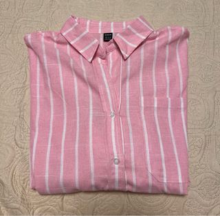 Camisa  rosa rayas blancas