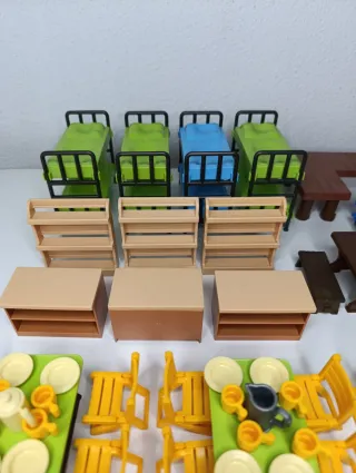 Playmobil Camas, Mesas y Accesorios