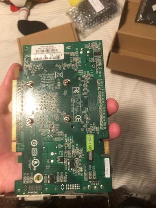 Lote 2 Tarjetas Gráficas Nvidia y ATI