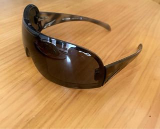 Gafas de sol Arnette negras