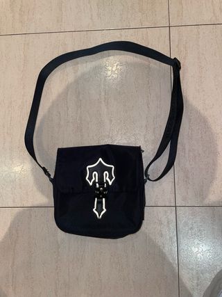 Riñonera Trapstar Negra Nueva