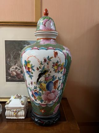 Coppia di vasi cinesi in porcellana