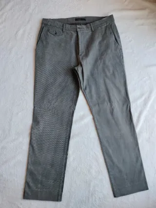 Pantalón chino LCDN gris oscuro talla 50. XXL