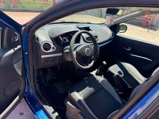 Renault Clio 2012
