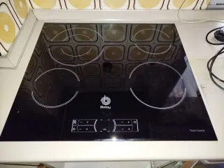 Vitrocerámica Balay Touch Control