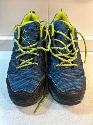 Zapatillas de montaña de Decathlon Talla 37