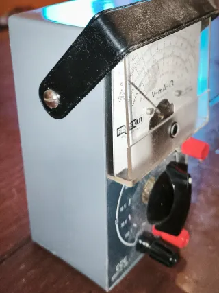 Multímetro Analógico Retexkit VM-1