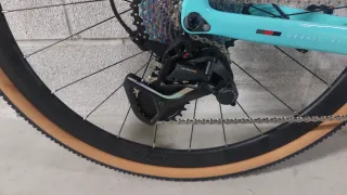 Bici Gravel Carbono 1x13v mecanico