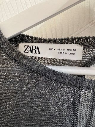 Top Zara fiesta hilo metalizado.