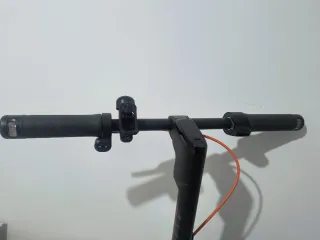 Ninebot Kickscooter F2 Plus + casco regalo