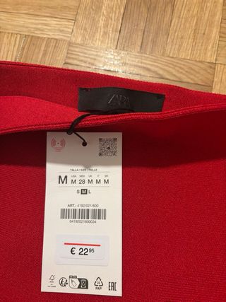 Falda mini punto Zara roja NUEVA CON ETIQUETAS