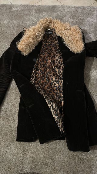 Cappotto velluto Dolce & Gabbana con pelliccia.