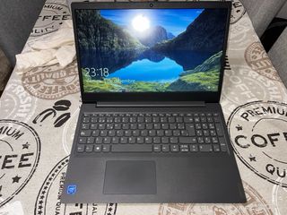 Ordenador portátil Lenovo V15 IGL MUY POCO USO