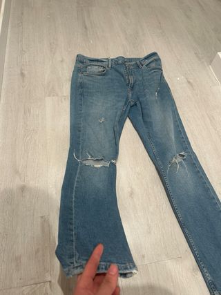 Tejanos Pull&Bear azules rotos