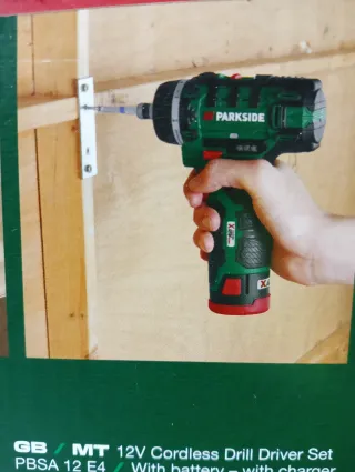 Atornillador + Accesorios + 2 Baterías PARKSIDE