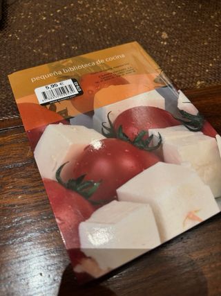 Tapas y pinchos (Pequeña Biblioteca De Cocina) ...