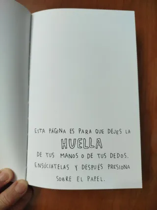 Destroza este diario. Ahora a todo color