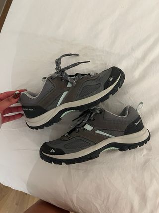 Zapatos Quechua Gris y Turquesa