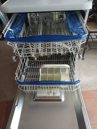 Lavavajillas Ariston