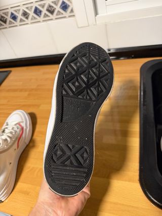 Converse Edición Limitada Blancas Rojas