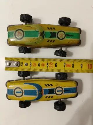 Coppia Macchinine Vintage in metallo