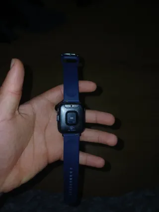 Reloj Inteligente Negro y Azul