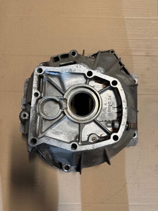 SEAT 124  Campana de caja cambio biarbol 2000