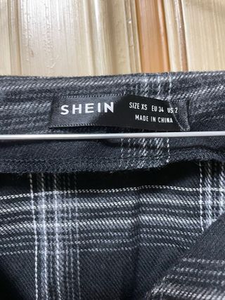 SHEIN Crop Top a Quadri XS