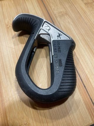 Asegurador Escalada Black Diamond ATC Pilot