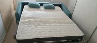 Sofá-cama italiano verde aguamarina