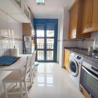 Piso en alquiler en Cimadevilla en Gijón