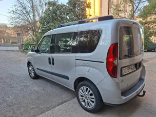 FIAT Doblò 2012