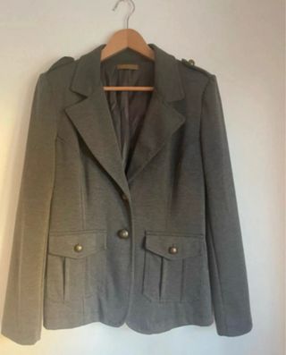 Americana gris sport talla XL ( nueva)