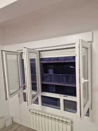 Ventana PVC Serie 8000 IQ 74mm Blanca