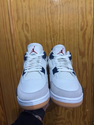 Jordan 4 SB Navy