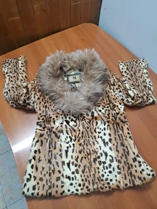 Cazadora Mayjas leopardo con cuello pelo