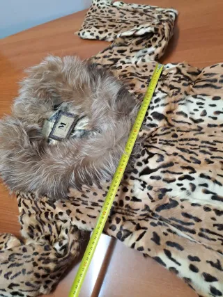 Cazadora Mayjas leopardo con cuello pelo