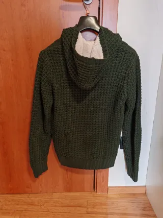 Felpa da uomo cappuccio.