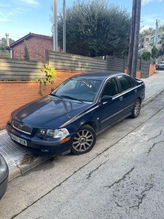 Volvo S40 2001