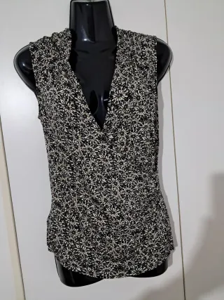 Blusa leggera fantasia floreale